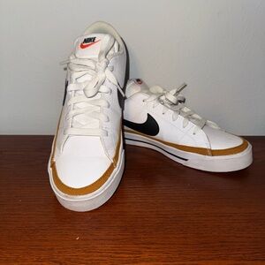 Nike Court Legacy Shoes